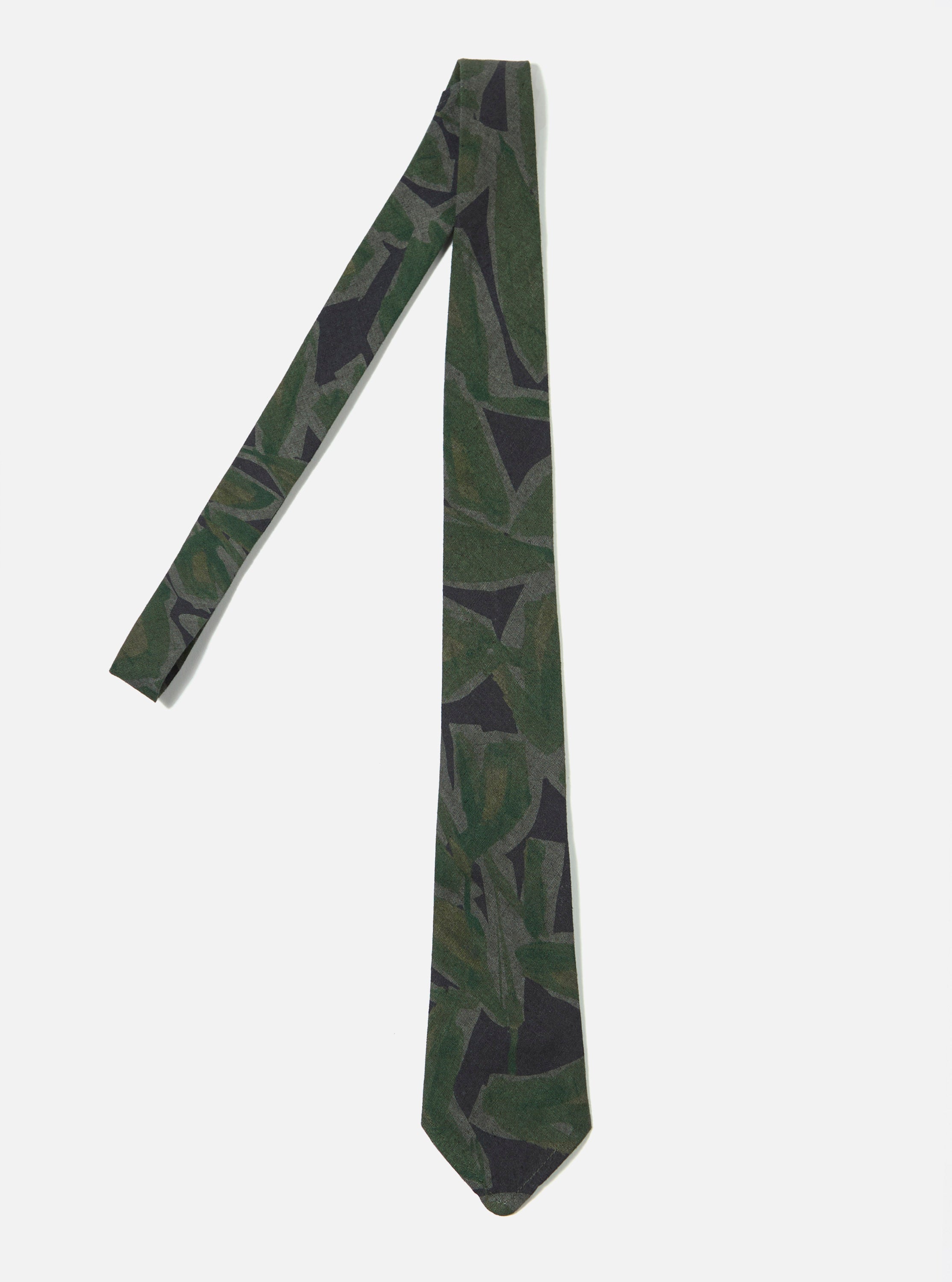 Universal Works Tie in Khaki Artist Flower Lincot